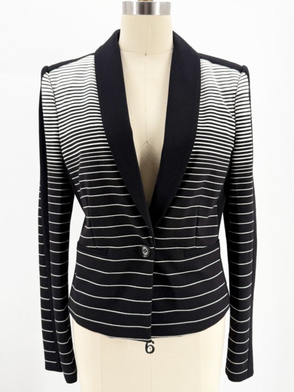 BCBGMAXAZRIA Bowie stripe Black/White tuxedo blazer M CAREER CORE - Picture 2 of 14